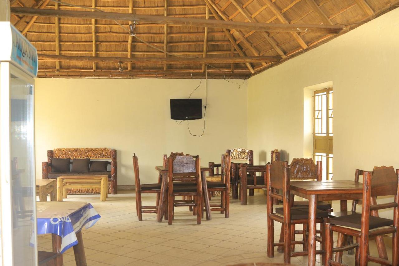 Pride Travellers Hotel Mubende Exterior photo