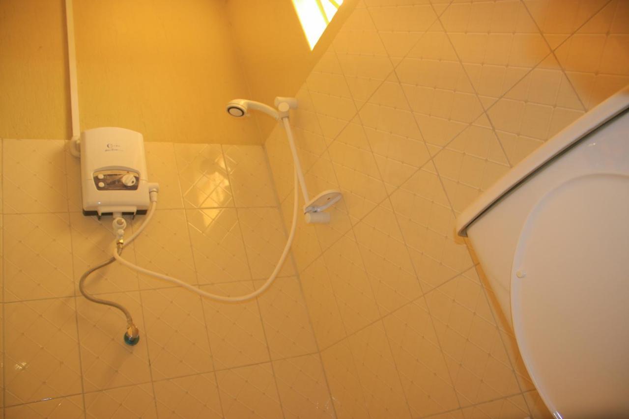 Pride Travellers Hotel Mubende Exterior photo